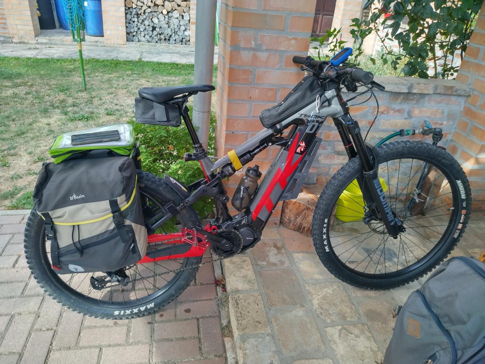 Bike Stop Duna Dunaszentmiklós エクステリア 写真
